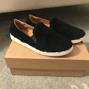 Ugg slip on shoes